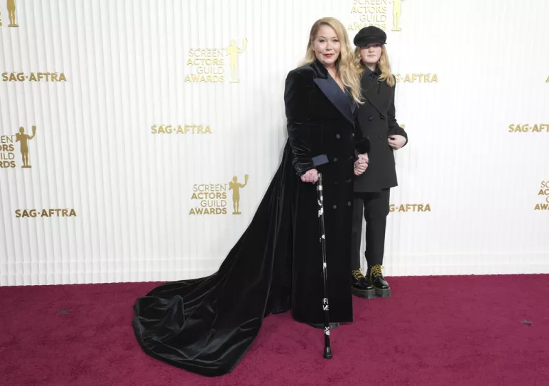 Η Christina Applegate
