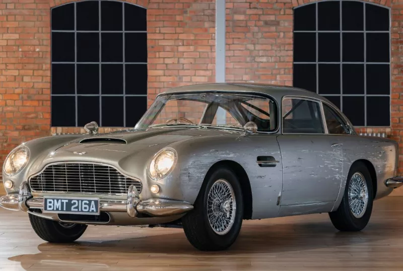 H Aston Martin