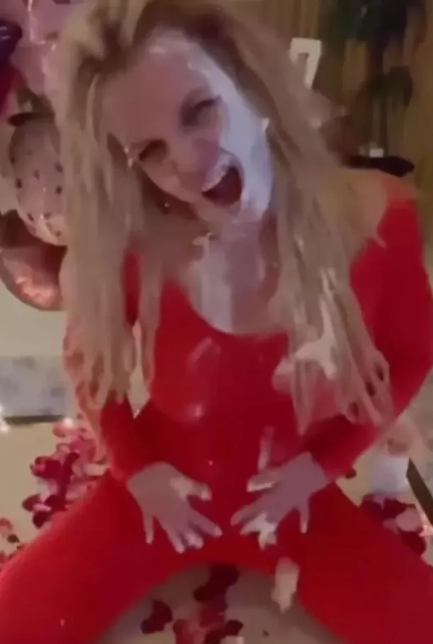 H Britney Spears