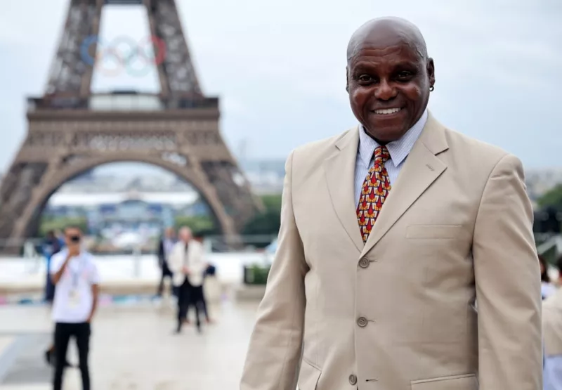 Ο πρώην αθλητής Carl Lewis 
