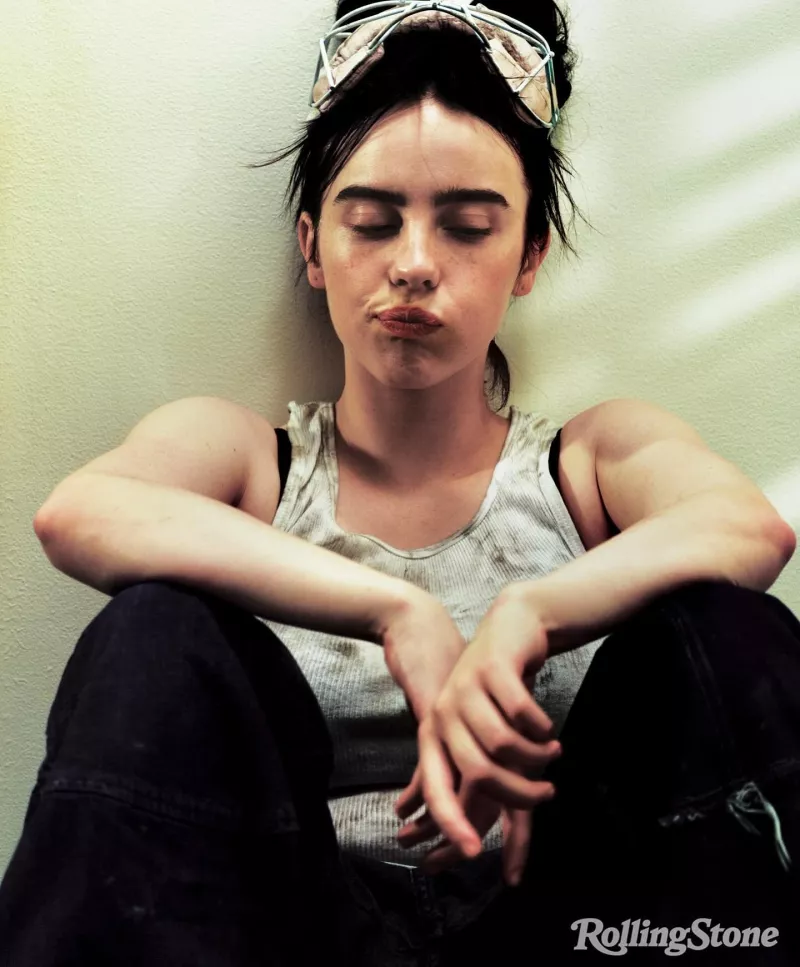 H Billie Eilish