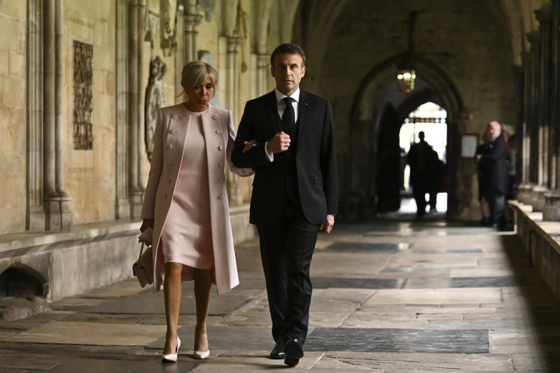 Ο Γάλλος πρόεδρος, Εμανουέλ Μακρόν, με τη σύζυγό του