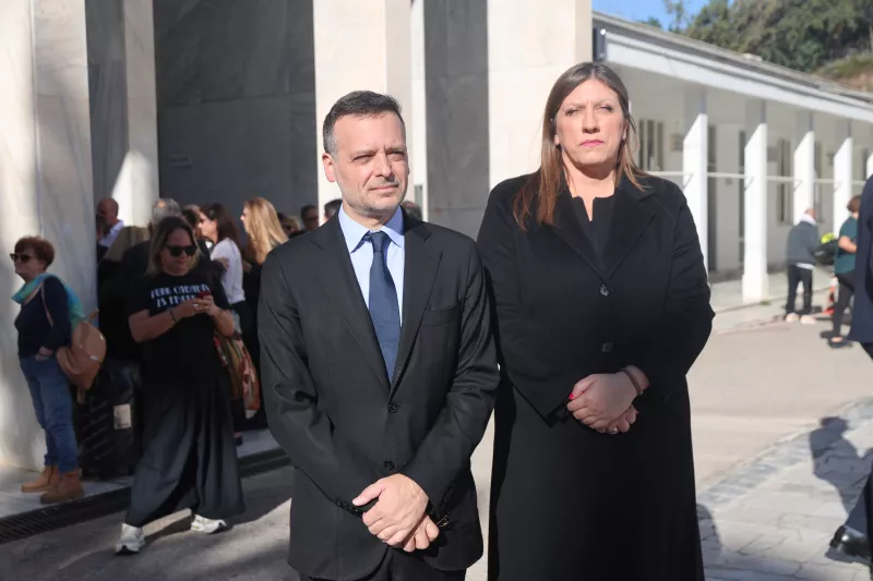Ο Χάρης Δούκας και η Ζωή Κωνσταντοπούλου