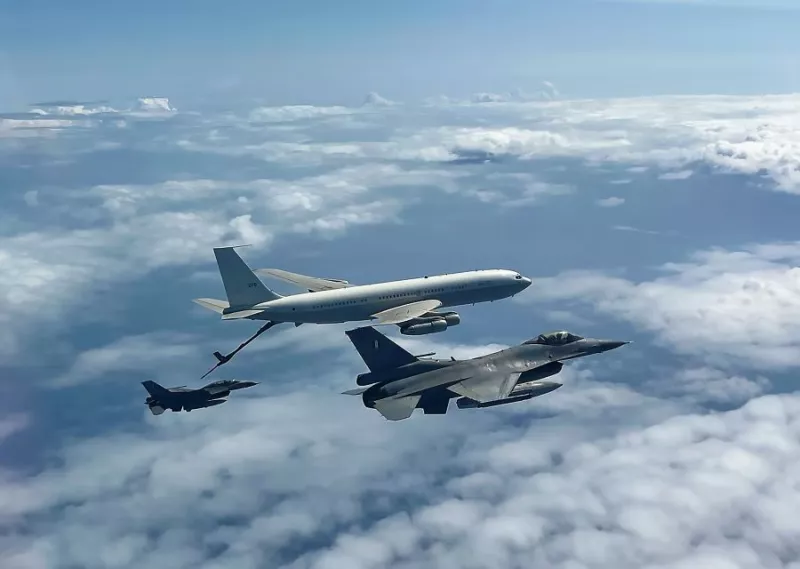 F-16