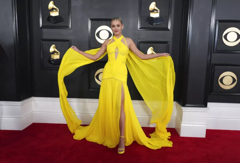 Η Kelsea Ballerini 