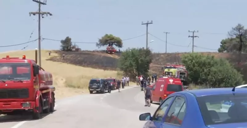 Κατάσβεση φωτιάς στον Άγιο Στέφανο