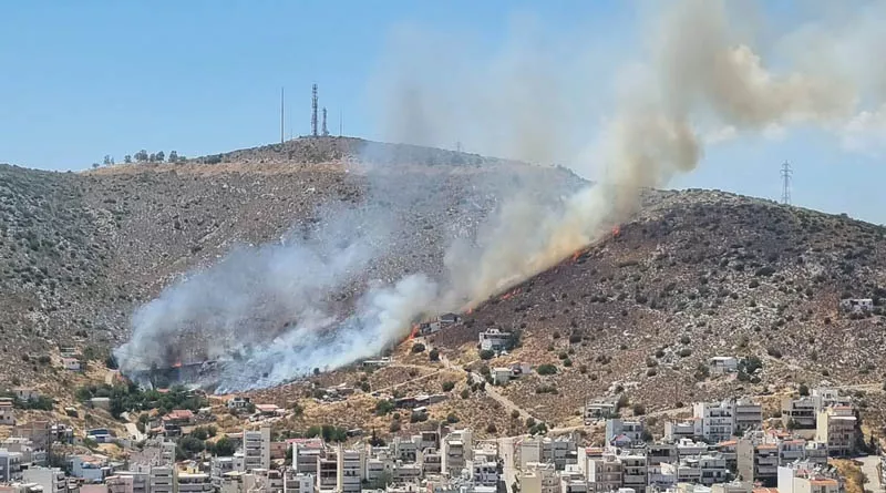 Πυρκαγιά στο Σχιστό