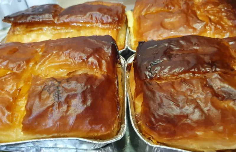 γαλακτομπούρεκο
