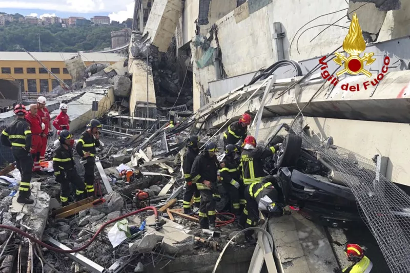 Η γέφυρα που κατέρρευσε στη Γένοβα
