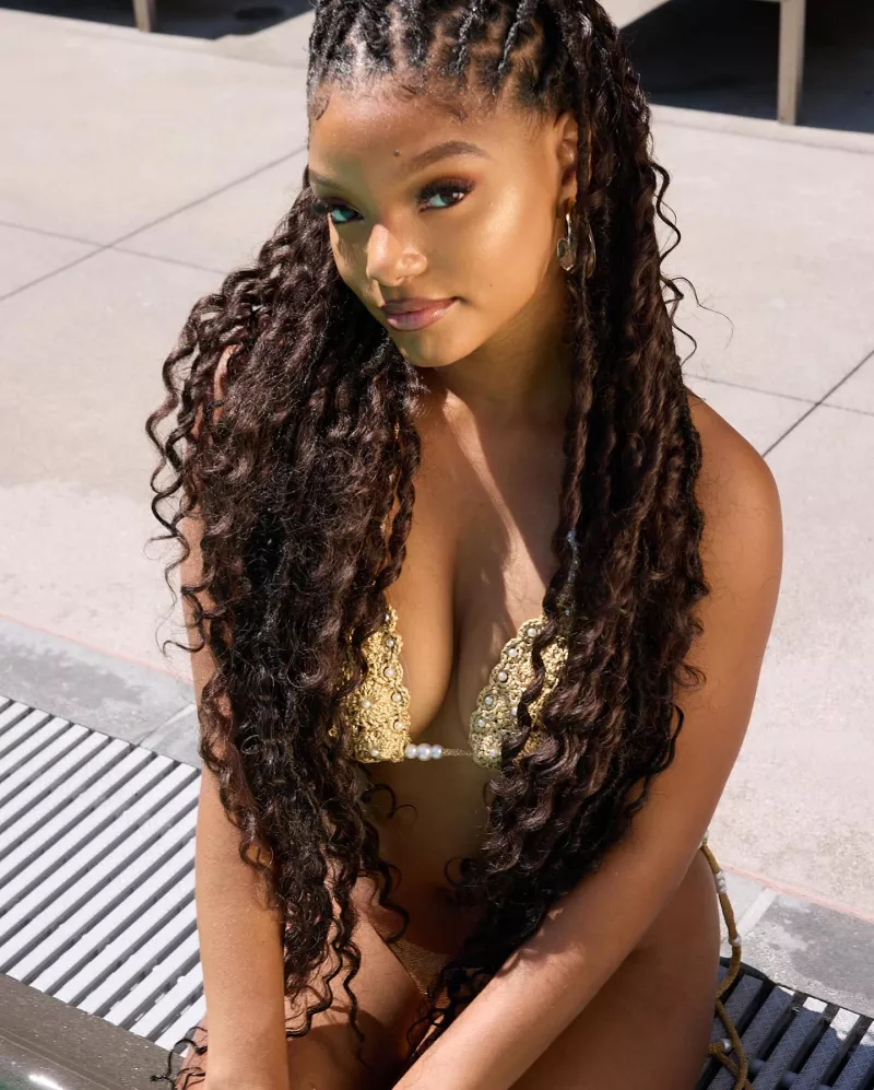 H Halle Bailey