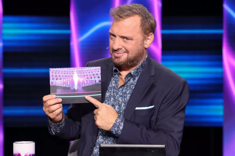 μονομάχος