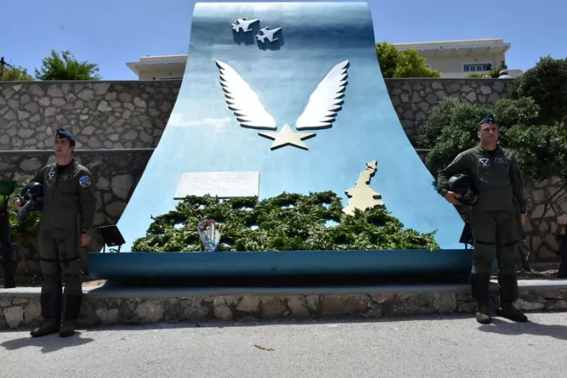 Κωστας Ηλιάκης