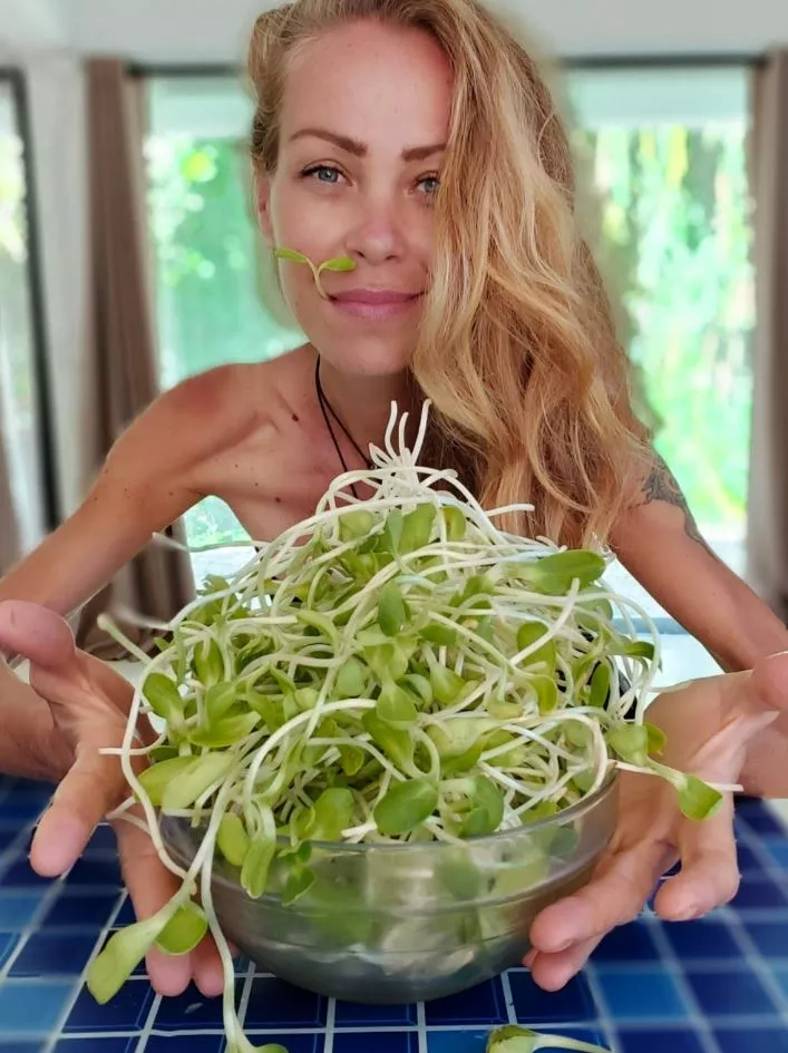 Διάσημη vegan influencer πέθανε από ασιτία