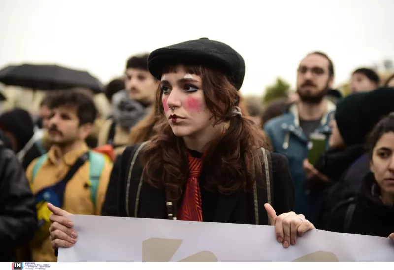 Κλιμακώνουν τις κινητοποιήσεις τους οι καλλιτέχνες	