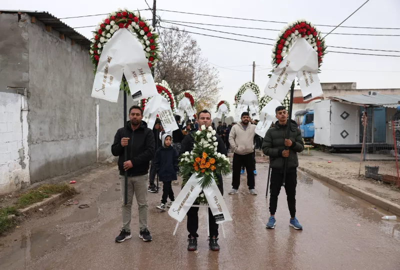 κηδεια 16χρονου ρομα
