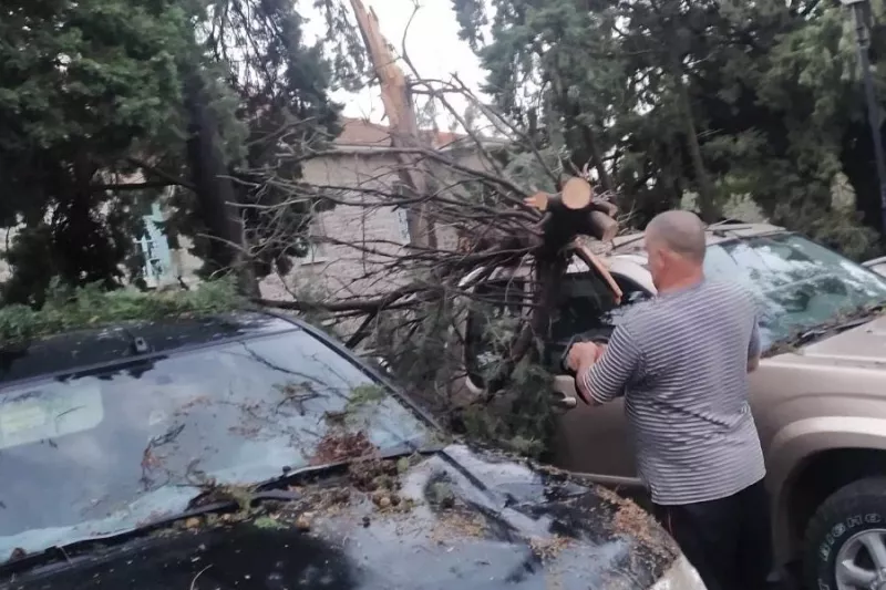 λέσβος