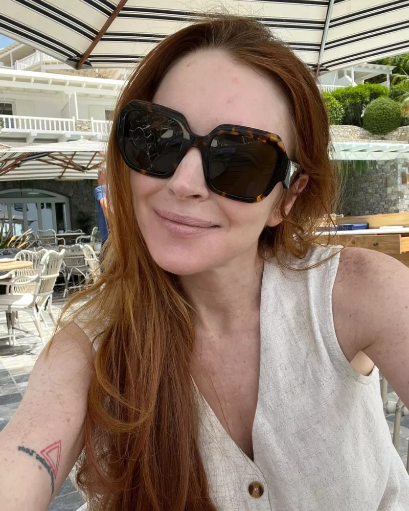 H Lindsay Lohan