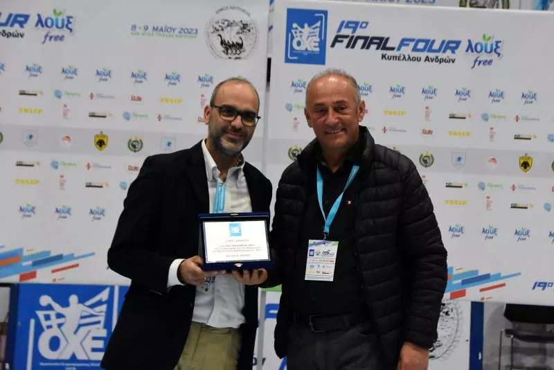 LOUX FINAL FOUR