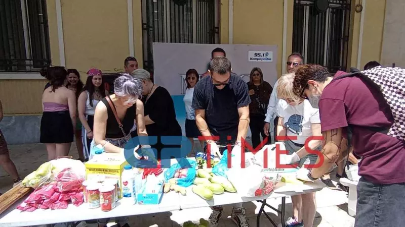Μαζωνάκης