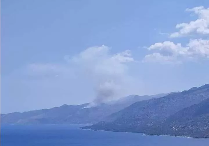 Φωτιά στη Μάνη