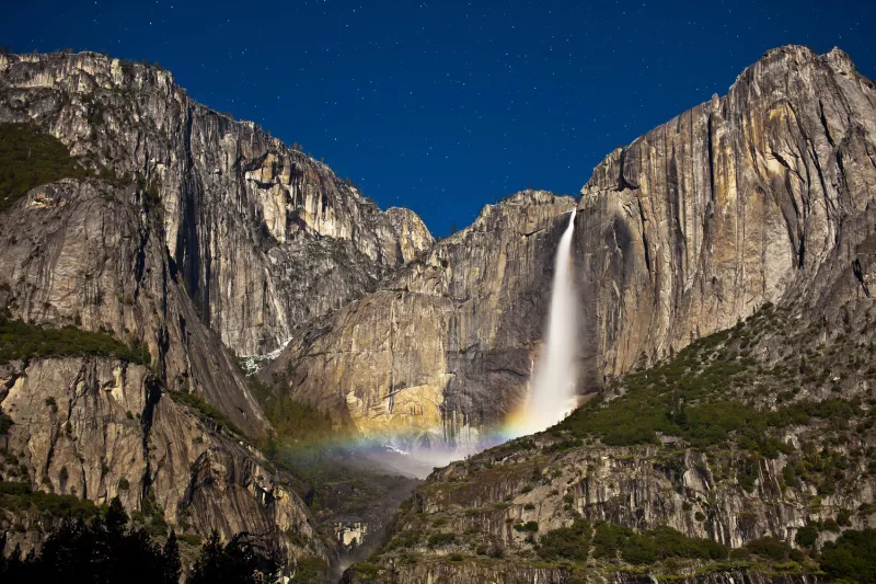 moonbow
