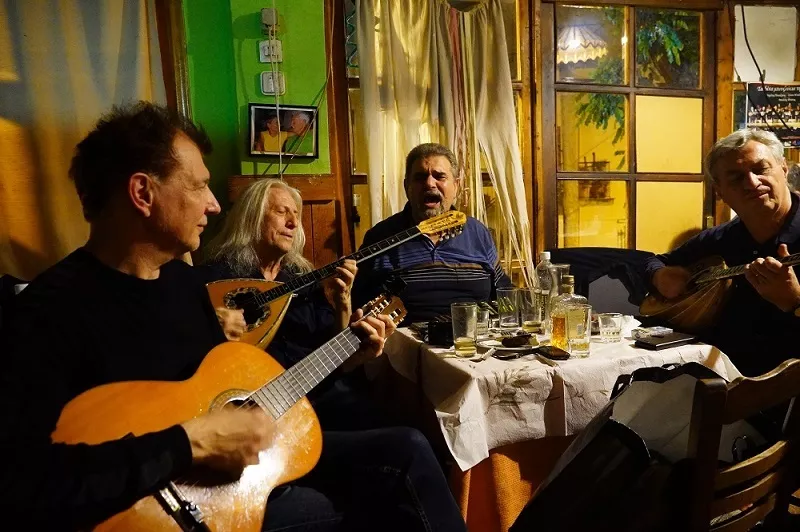 δόμνα