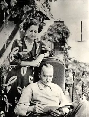 Η Ελένη Σαμίου