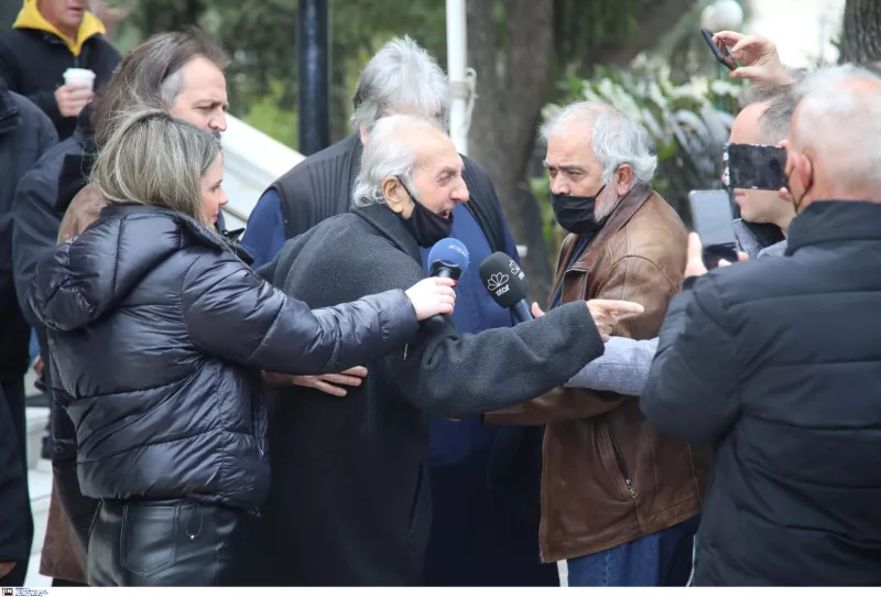 Νεστορίδης 