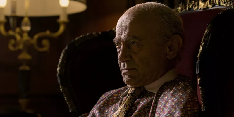 «The Crown»