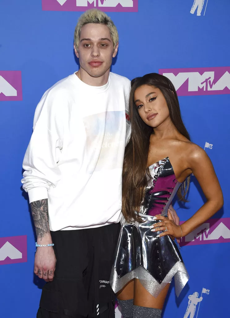 Ο Πιτ Ντέιβιντσον και η Ariana Grande
