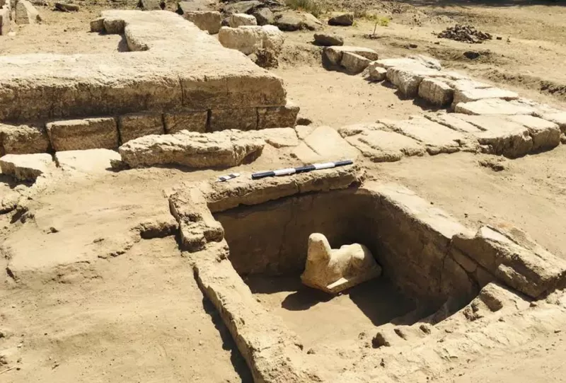Άγαλμα ρωμαϊκής εποχής 