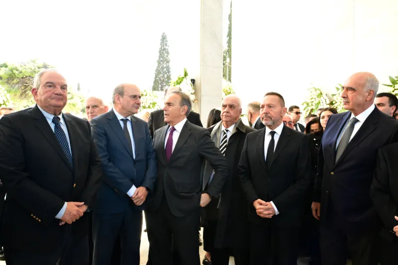 κηδεια ψαρουδα μπενακη