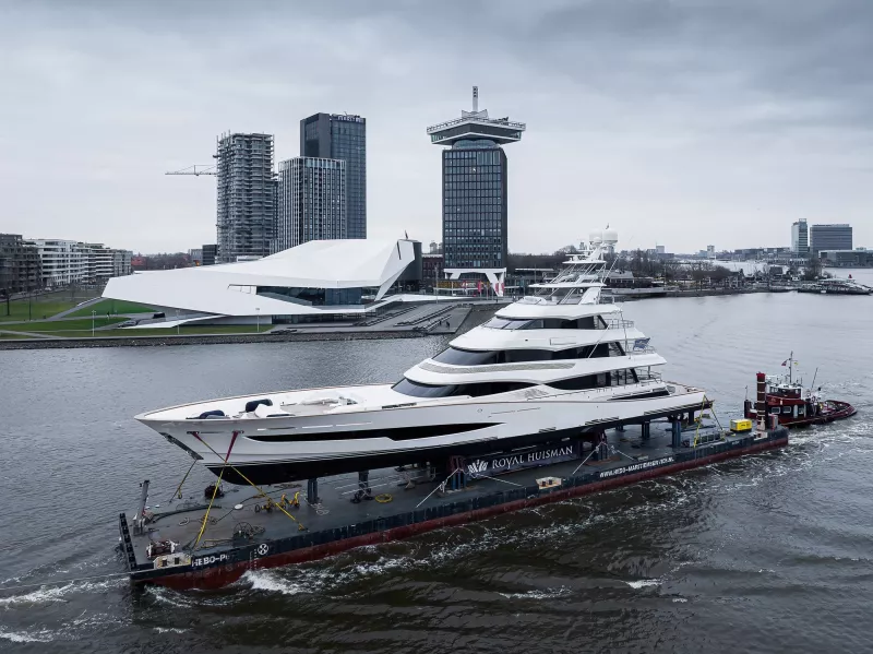 Royal Huisman's Project 406
