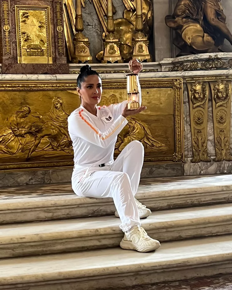 Η Salma Hayek 