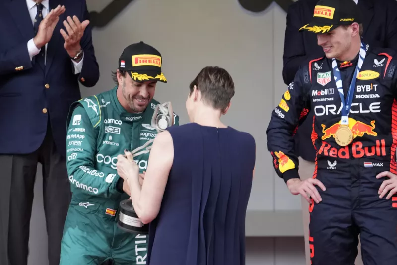 Η πριγκίπισσα Σαρλίν στη Formula1