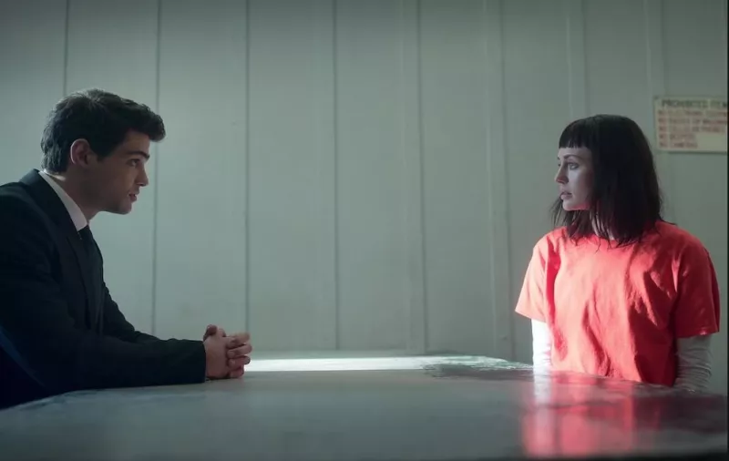 Η σειρά «The Recruit»