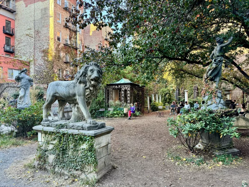 Elizabeth Street Garden