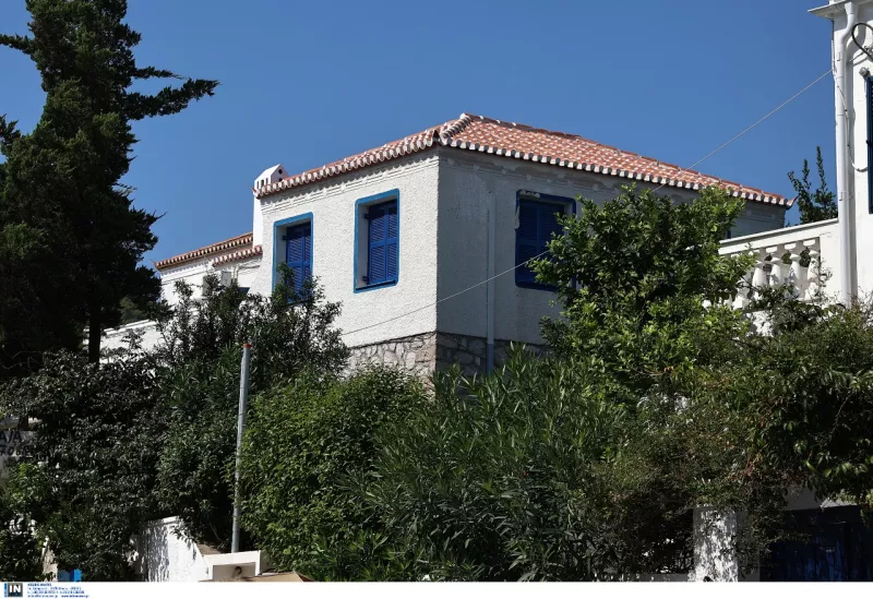 Στ. Κασσελάκης: Το σπίτι του στις Σπέτσες 
