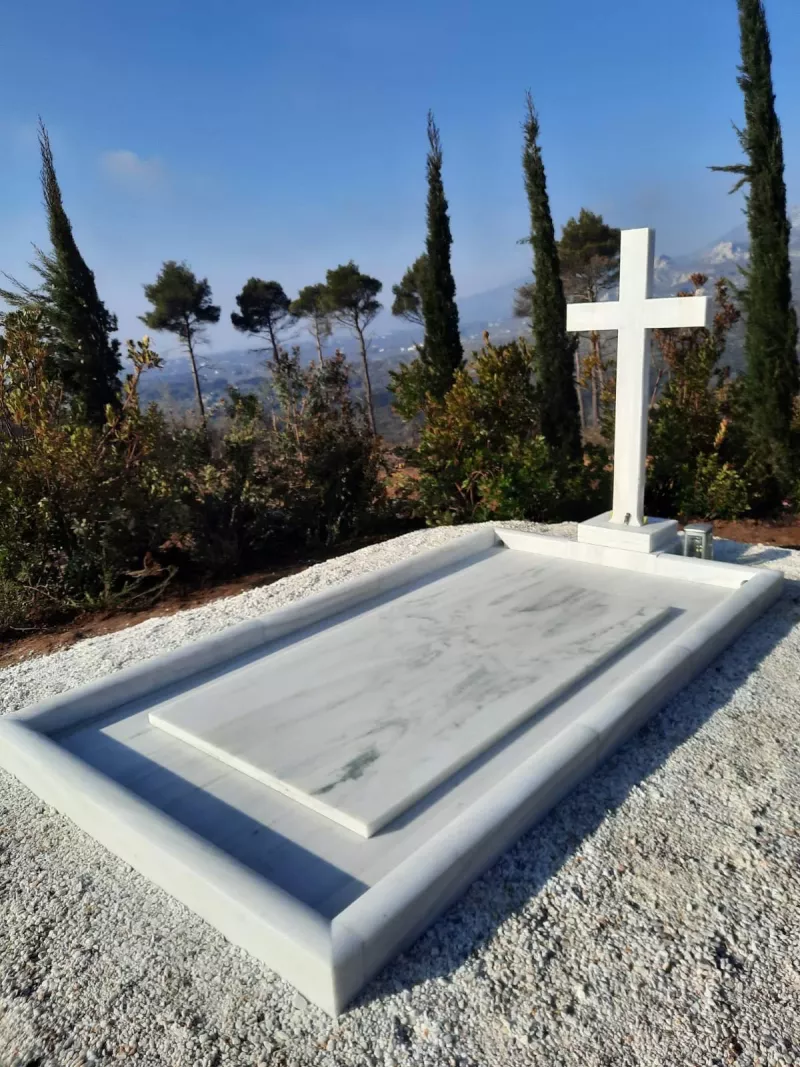 ταφος τεως βασιλια