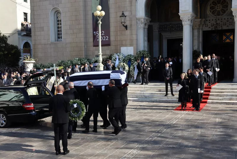 τεως κηδεια  