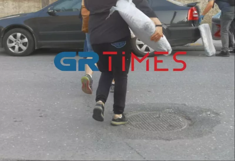 Συνελήφθη και ο αδελφός του.