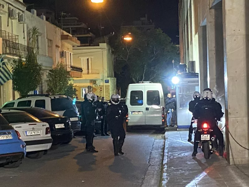 Προσαχθέντες
