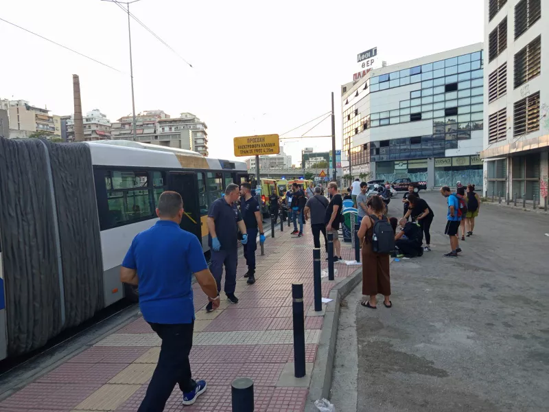 τραμ