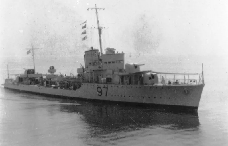 82 χρόνια από το ναυάγιο του ένδοξου αντιτορπιλικού «Ύδρα» 