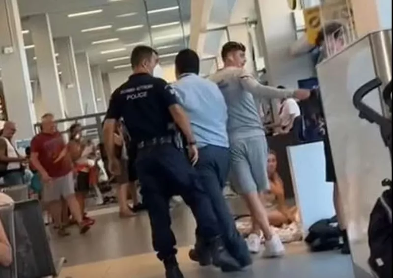 Βρετανός