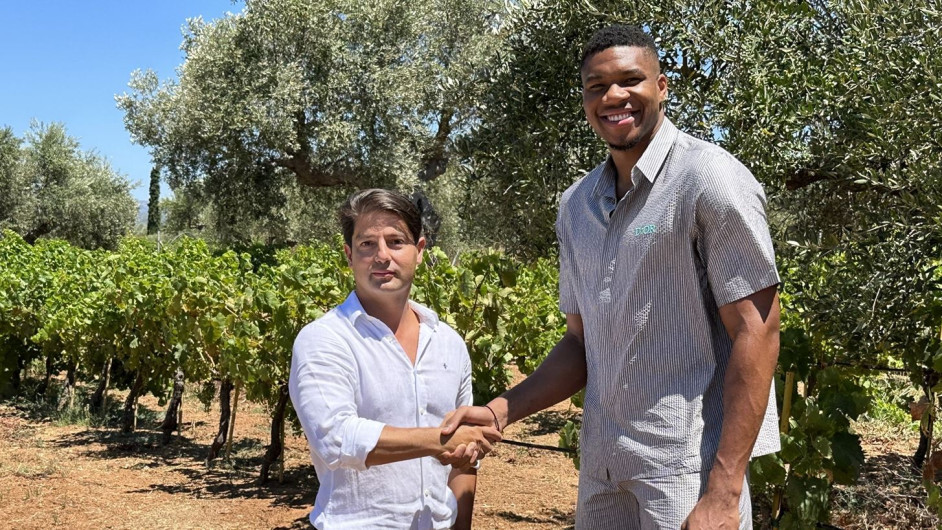 Αντετοκούμπο