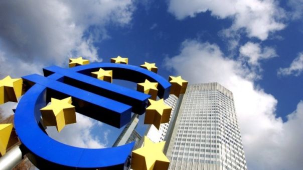 Aπομακρύνεται από τα αρνητικά επιτόκια η ΕΚΤ