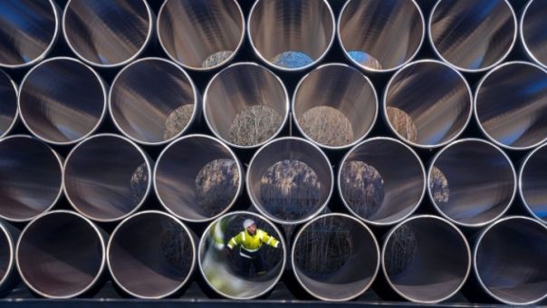 Φωτιά στο ευρωπαϊκό φυσικό αέριο μετά τις δηλώσεις Μπέρμποκ για «πάγωμα» του Nord Stream 2 