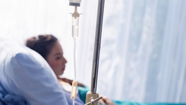 Κορωνοϊός: Ασθενείς ανέκαμψαν ταχύτερα μετά τη λήψη εισπνεόμενης ιντερφερόνης