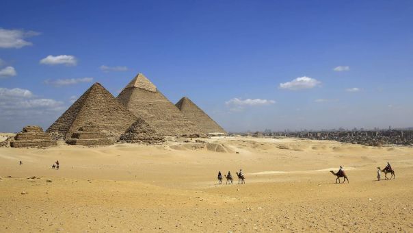 Αίγυπτος σε Έλον Μασκ: Έλα να δεις ότι οι πυραμίδες δεν χτίστηκαν από... εξωγήινους